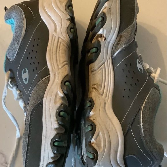 EUC Champion Ladies Running Shoes - Picture 3 of 5